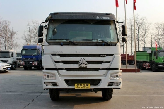 9.726L Motorkapazität Nationaler Schwerlastwagen HOWO 8X4 Betonmischer für Sie