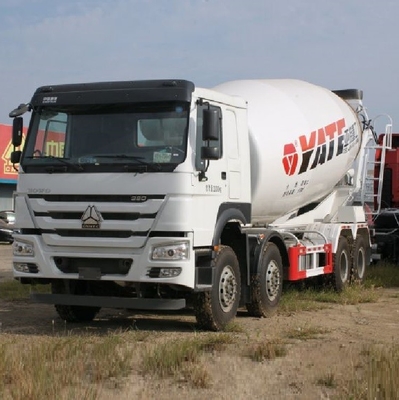 Nationaler Schwerlastwagen HOWO 8X4 5,5 Quadrat Betonmischwagen mit einer Kapazität von 2-25m3