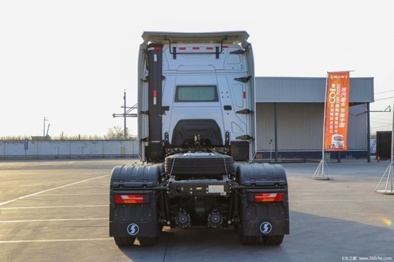 Rechtslenkung WEICHAI Motor 6X4 AMT Automatischer Traktor