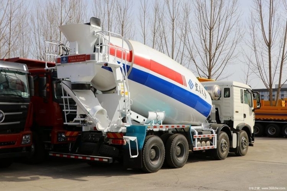 7.98 Quadratbetonmischer mit 6x4 8x4 Fahrwerk Sinotruk HOWO TX 350 PS Dieselkraftstoff