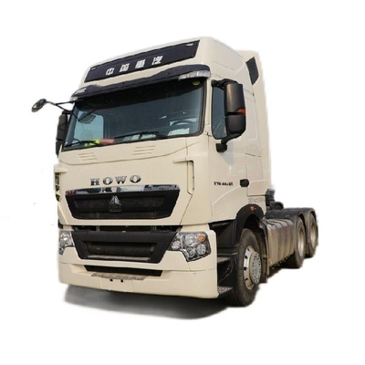 7100x2496x3958mm Boutique HOWO HOWO T7H 6*4 Traktorfahrzeug mit manuellem Fenster