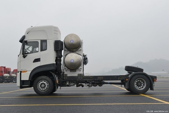 Stock Dongfeng Tianlong KL Schwerlastwagen 4*2 6*4 Traktionskopf für den normalen Fahrersitz