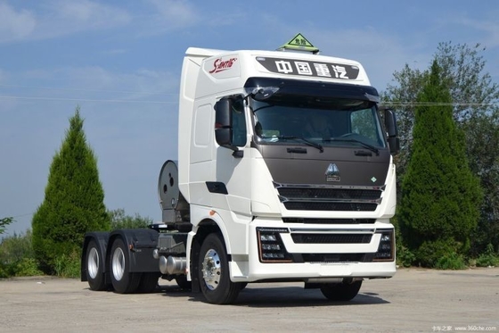 Touchscreen Boutique Auto Traktionskopf SinotruK HOWO TH7 Schwerlastwagen 4*2 6*4 zum Verkauf