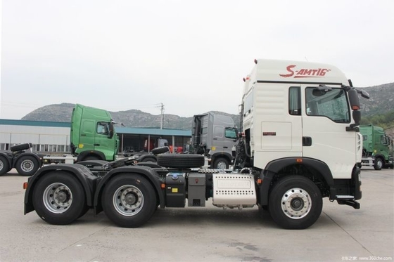 Boutique SinoTRUK HOWO TX7 0 km 6X4 4X2 6X2 CNG-LNG-Traktor mit Multimedia-System