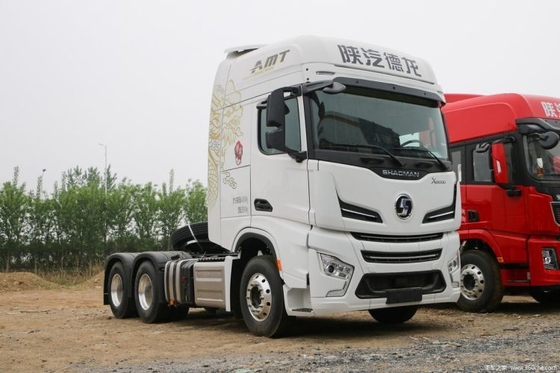 Shaanxi Qi Delong X6000 4*2 6*6 6*4 371 375 CNG-LNG-Traktionsfahrzeug mit LNG-Treibstoff