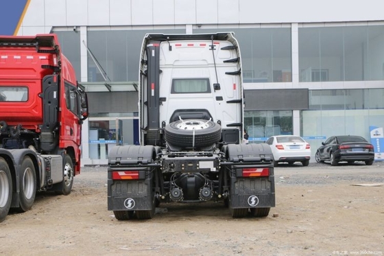 Shaanxi Qi Delong X6000 4*2 6*6 6*4 371 375 CNG-LNG-Traktionsfahrzeug mit LNG-Treibstoff