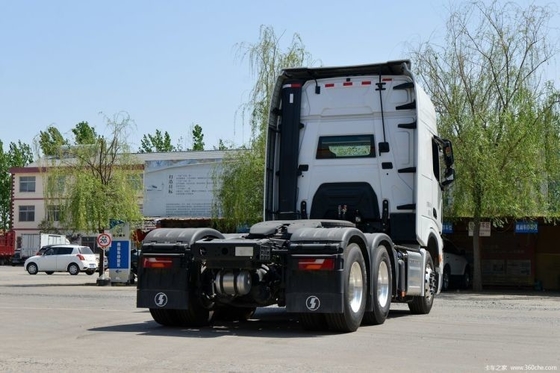 Erschwinglicher Shacman X6000 6X4 4X2 6X2 CNG LNG Traktor mit ABS und Luftfederung