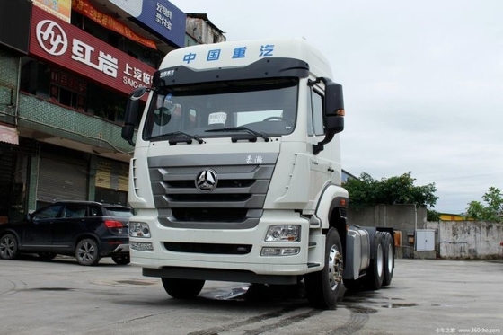 12 Vorwärtsverschiebung SinotruK Haohan J7G 4*2 6*4 CHG LNG Speziallastwagen Traktionskopf