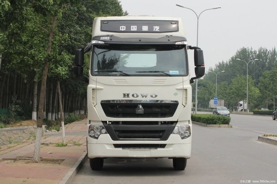 Sinotruk HOWO T7H 4*2 Schleppfahrzeug für gefährliche Güter