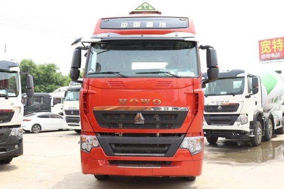 Sinotruk HOWO T7H 440HP 6X4 Gefährlicher chemischer Traktor mit 500-600L Kraftstoffbehälter