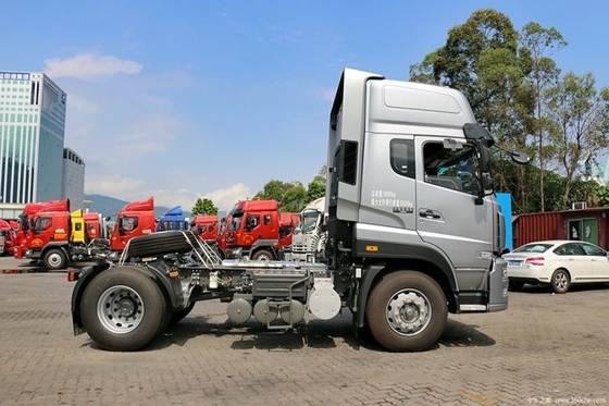 Erschwinglicher Rechtslenker Sinoheavy Truck Steyr M5G 340HP 4X2 Traktorkopf mit ESC