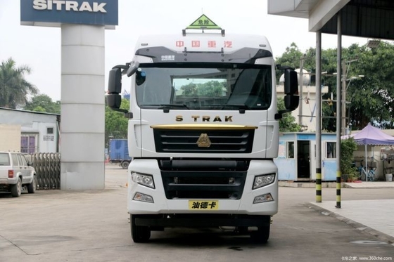 Sinotruk SITRAK C7H 6X4 440 PS schwerer Lkw für den Transport gefährlicher Chemikalien
