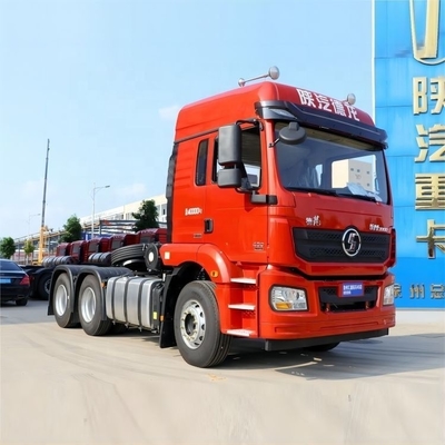 Shaanxi Automobile Heavy Cadron M3000 430 PS 6X4 AMT Automatische Traktions-Lkw-Kopf bei einem