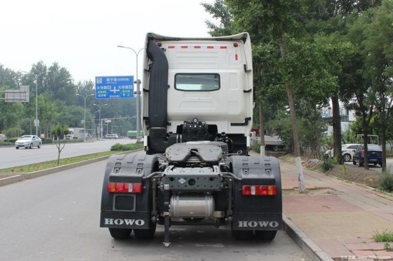 4X2 Linksfahrer Sinotruk HOWO T7H 440 PS LNG-Traktor mit 16 Vorwärtsverschiebungen