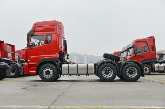 Bei der Einführung von VL 465 HP 6X4 Traktions-Lkw-Kopf mit