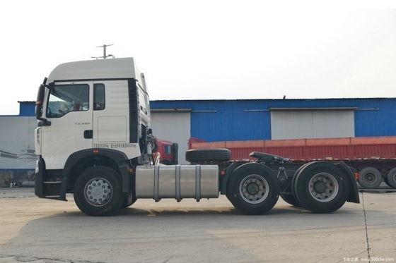 Teilladungstransport mit HOWO TX Schwerlastwagen 430 PS 6X4 Traktor