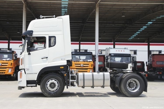 3 Personenraum W5B-H Schwerlastwagen 340 PS 4X2 Traktorkopftruck mit 6-8L Motorkapazität