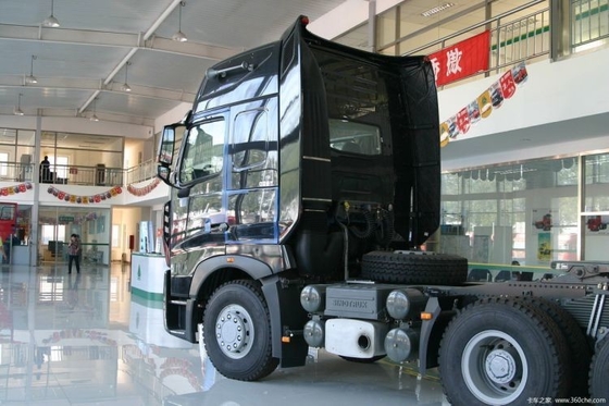 HOWO A7-Serie Schwerlastwagen 320PS 6X4 Traktorlastwagen mit automatischem Fenster