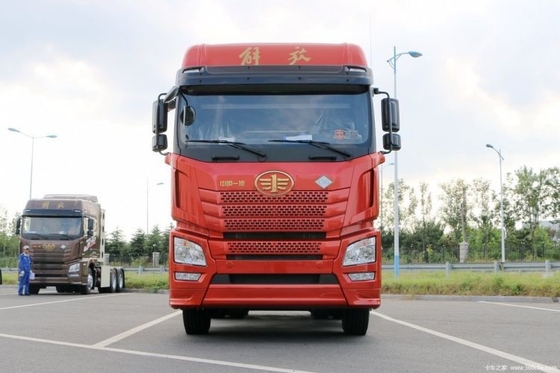 Manuelle Getriebe Boutique Qingdao Jiefang JH6 Schwerlastwagen 430 PS 6X4 CNG-Traktor
