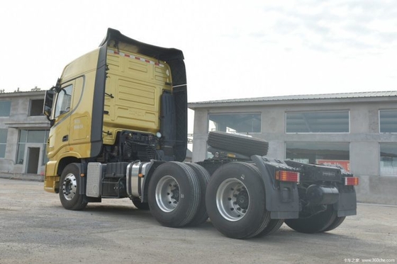 2 Rückwärtsverschiebung Dongfeng Tianlong KX 520 PS 6X4 Traktor-Lkw-Kopf für Schwerlastwagensegment