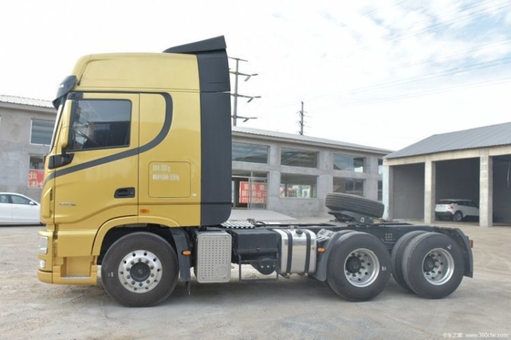 2 Rückwärtsverschiebung Dongfeng Tianlong KX 520 PS 6X4 Traktor-Lkw-Kopf für Schwerlastwagensegment