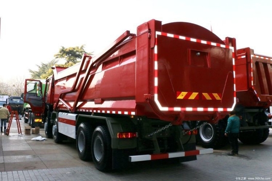 Bekannter Second-Hand-Boutique SINOTRUCK HOWO Schwerlastwagen 440 PS 8X4 Dump Truck 7,6 m