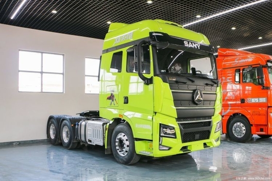 Trinity Schwerlastwagen 585 PS 6X4 AMT Automatischer Traktorlastwagen für Rückwärtsverschiebung Nummer 2