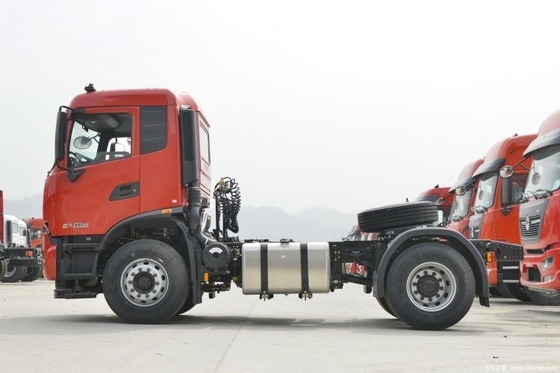 Holen Sie sich einen Dongfeng Tianjin KR 300HP 4X2 Traktor mit 6-8L Motorkapazität