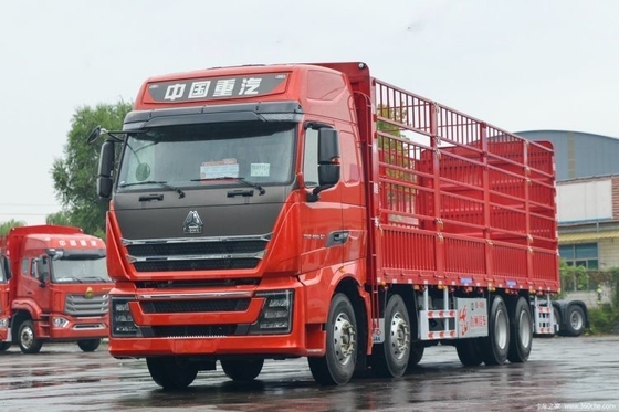SINOTRUCK HOWO TH7 460HP 8X4 Schwerlastwagen mit 9,5m Lagernetz und Multimedia-System