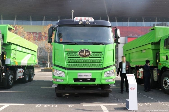 FAW Jiefang J6P Schwerlastwagen 390 PS 6X4 5,6 m