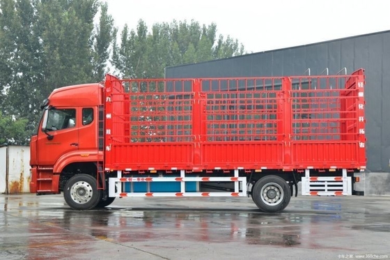 Bruttogewicht des Fahrzeugs 20001-25000 kg Sinotruk HOWo N5W 220 PS 4X2 6,7 m Lagerlastwagen