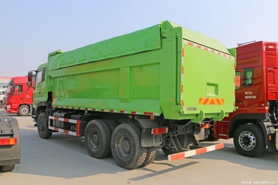 EURO 5 Dongfeng Tianlong KC 6X4 6 Meter Dump Truck mit FAST Getriebe und 385 PS bei einem