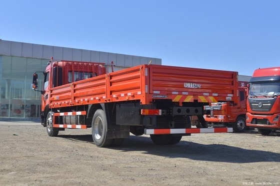 Langlebige Dongfeng Nutzfahrzeuge Tianjin KR Mittelkarte 220 PS 4X2 6,75m Hurdle Truck