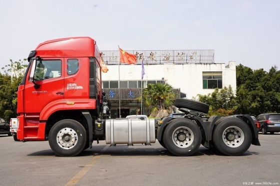 Schwerer Auto-Traktor HOWO NX 6X4 mit ≥ 600 L Kraftstoffbehälter und automatischen Fenstern