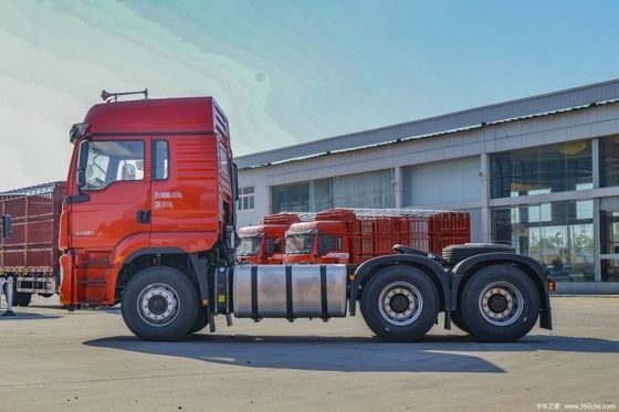Shacman Delong M3000S Traktor mit 500-600 L Kraftstoffbehälter und 351-450 PS