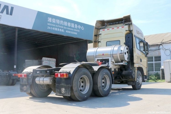 Shaanxi Schwerlastwagen F3000 X3000 6x4 Traktor ESC und 2 Rückwärtsschalter für einfache Handhabung