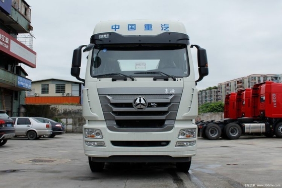 SinotruK Haohan J7G Schwerlastwagen 4*2 6*4 Traktionswagen mit maximalem Drehmoment Nm 2000-2500Nm