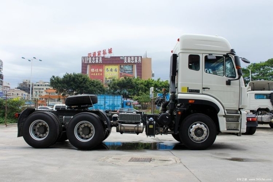 SinotruK Haohan J7G Schwerlastwagen 4*2 6*4 Traktionswagen mit maximalem Drehmoment Nm 2000-2500Nm
