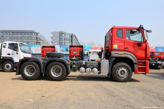 Höchstdrehmoment Nm 1500-2000Nm für Boutique-Nutzfahrzeuge HOWO NX Schwerlastwagen 440 PS 6X4 Traktor