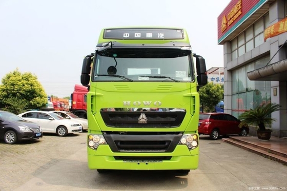 440 PS 4X2 Sinotruk HOWO T7H Traktor mit 2 Fahrgästen und 8L Motorkapazität