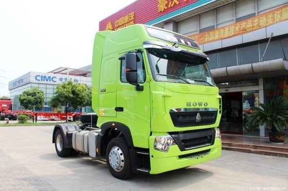 440 PS 4X2 Sinotruk HOWO T7H Traktor mit 2 Fahrgästen und 8L Motorkapazität