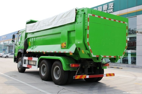 Warm gebrauchte SINOTRUCK HOWO Schwerlastwagen 340 PS 6X4 5,6 m-Dump-Trucks für den Weltmarkt