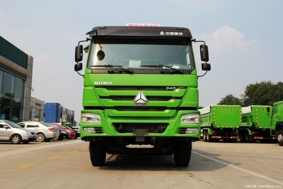 Warm gebrauchte SINOTRUCK HOWO Schwerlastwagen 340 PS 6X4 5,6 m-Dump-Trucks für den Weltmarkt